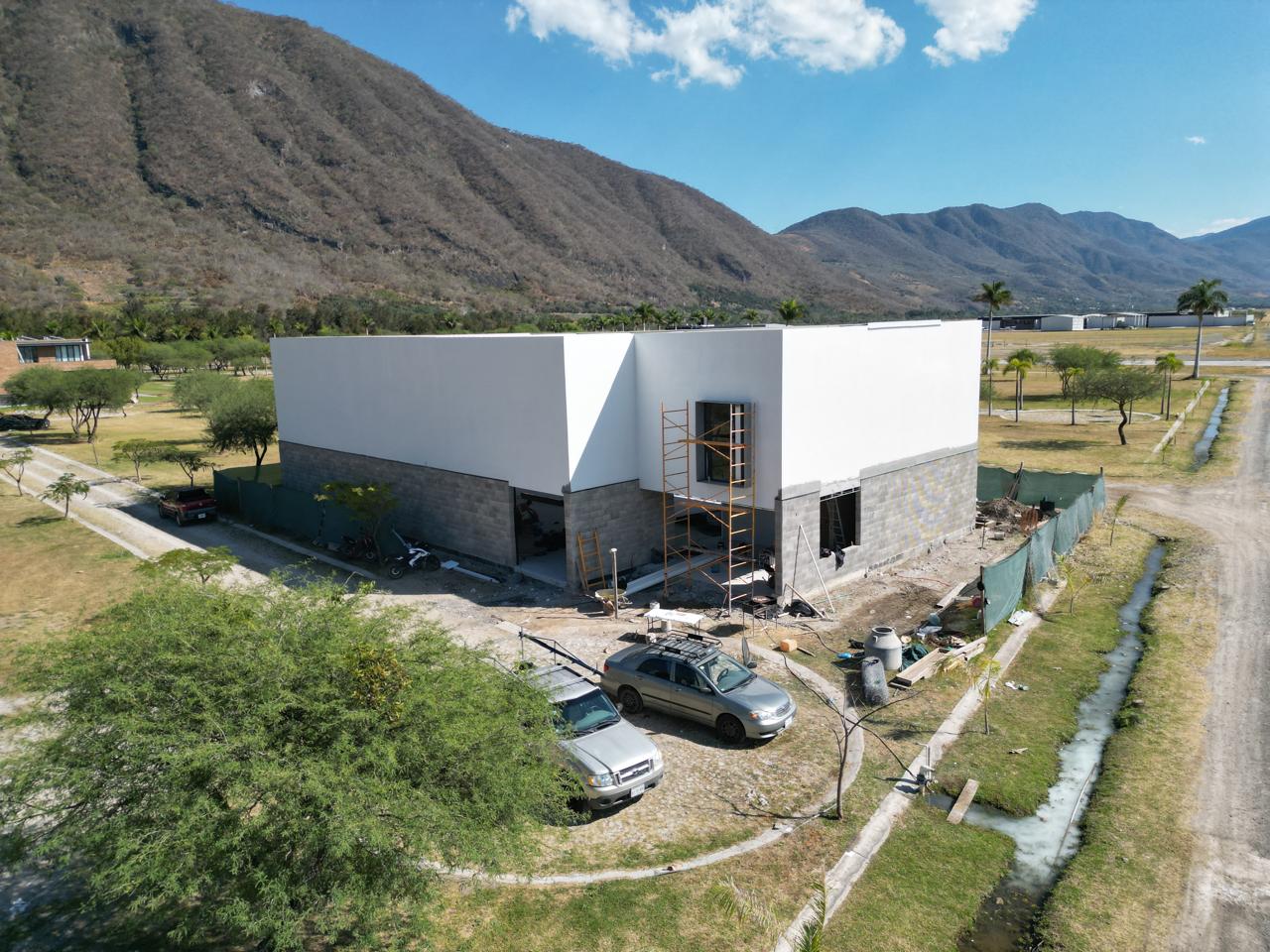 HANAGR AVIONES, RESIDENCIA LUJO AWEROPUERTO PRIVADO AVIONES 